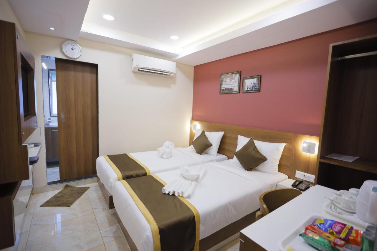 The Avenue Hotel Ballygunge Kolkata Exterior photo
